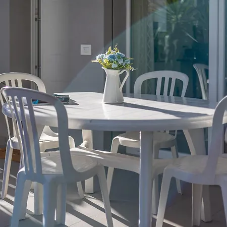 Garden Tatil Evi *