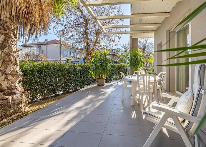 Garden Semesterbostad Riccione