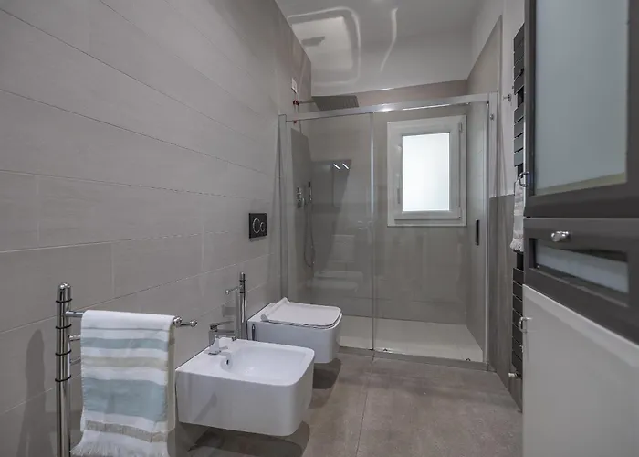 Semesterbostad Garden *